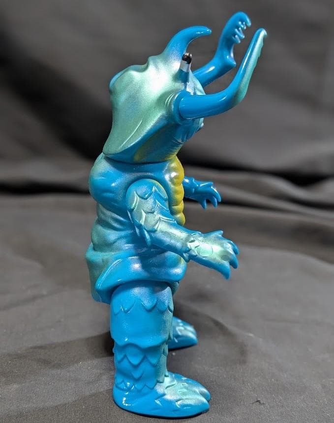 アントラー「ウルトラマン」登場怪獣（ブルマァク復刻）ソフビフィギュア