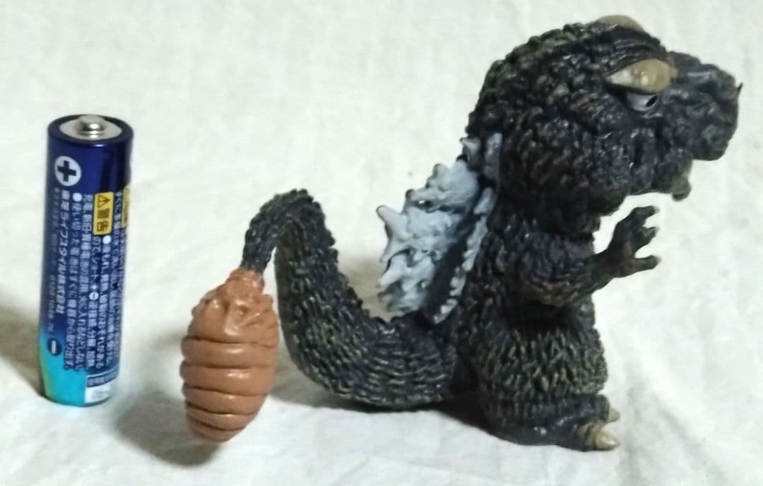 ゴジラ　デフォルメ　フィギュア　　Ｂ