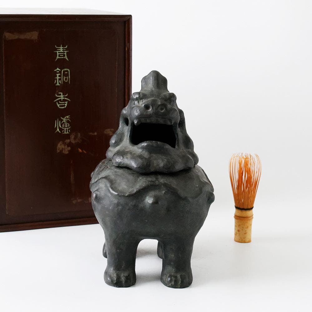 李王家 朝鮮美術品製作所謹造製 古銅 獅子香炉 2836g高さ22㎝李朝中国美術