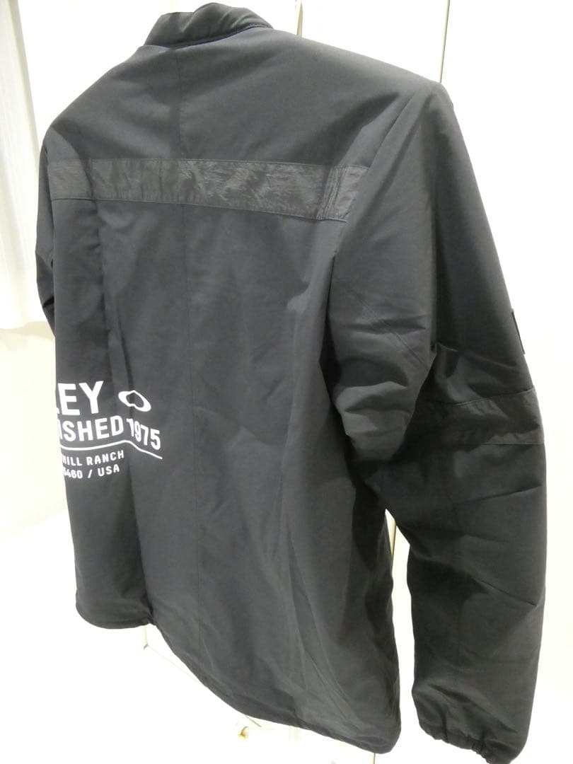 オークリー ジャケット　ゴルフ　パンツ　スカル　ブルゾン　ダウン　キャンプ