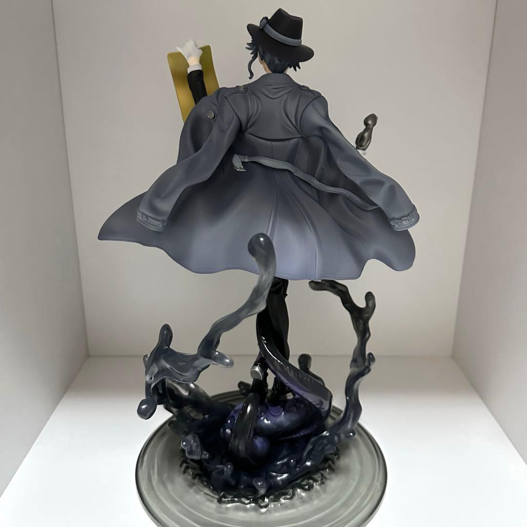 ツイステ　アズール　フィギュア　1/8スケールフィギュア