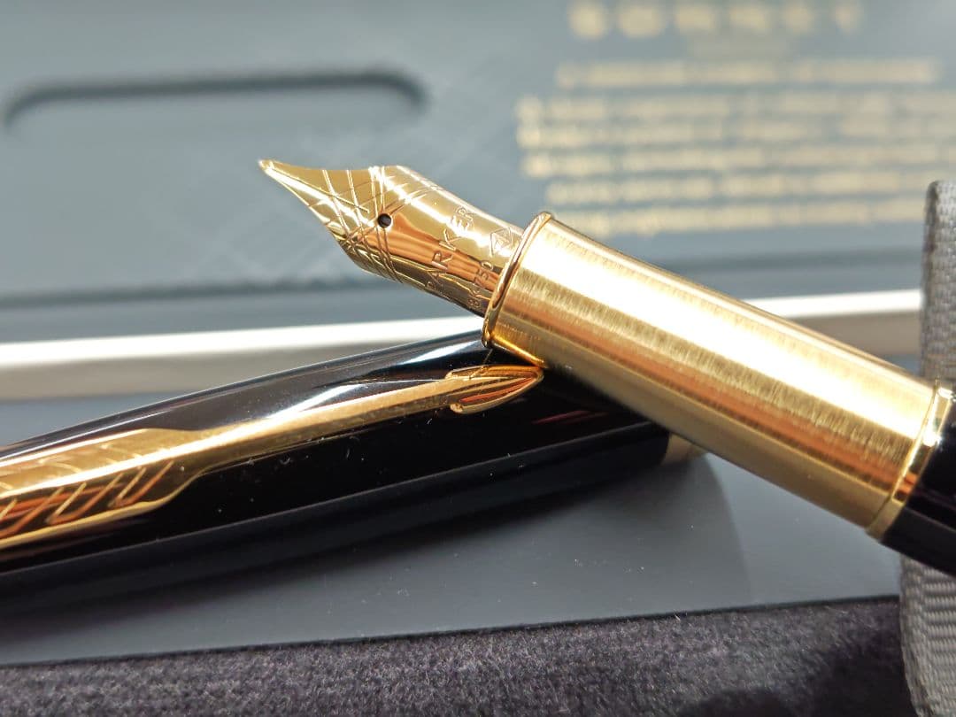 Parker Sonnet 万年筆 黒・金