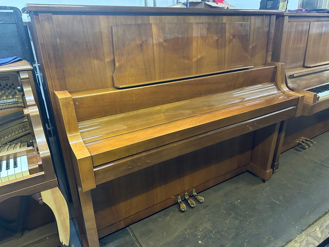 【美品/新年特価】KAWAI KL-702 アップライトピアノ　木目