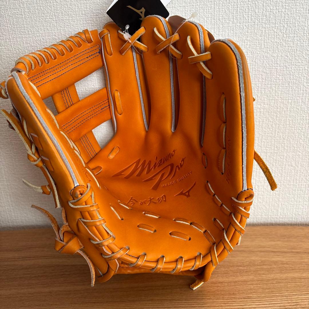 ミズノプロ　硬式用　グラブ　定価72,600円　グローブ　内野用　HAGA