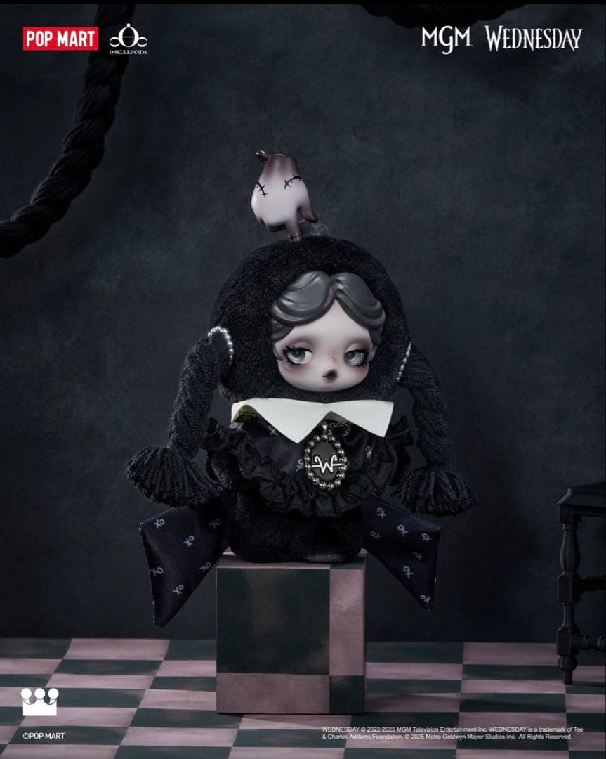 お*ぎ様 POPMART SKULLPANDA Wednesday 限定 cla