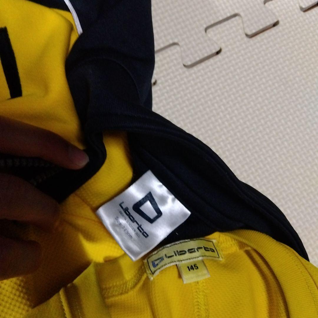 Liberta トレーニングウェアセット 黒/黄　145セット