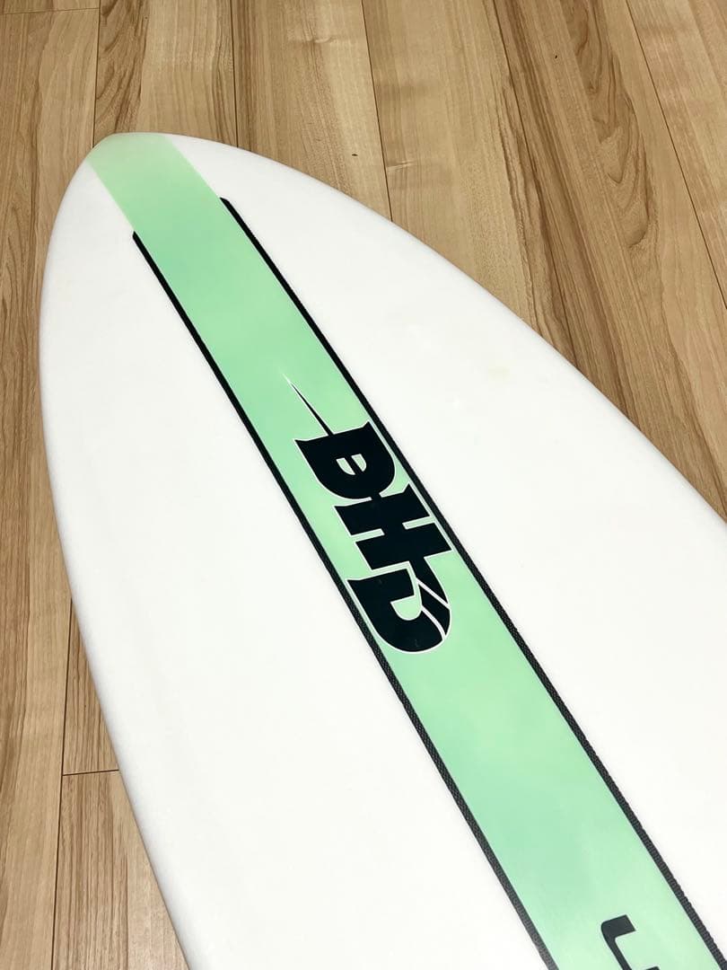【極美品】 DHD UTOPIA 5.8 EPS サーフボード　ミントグリーン