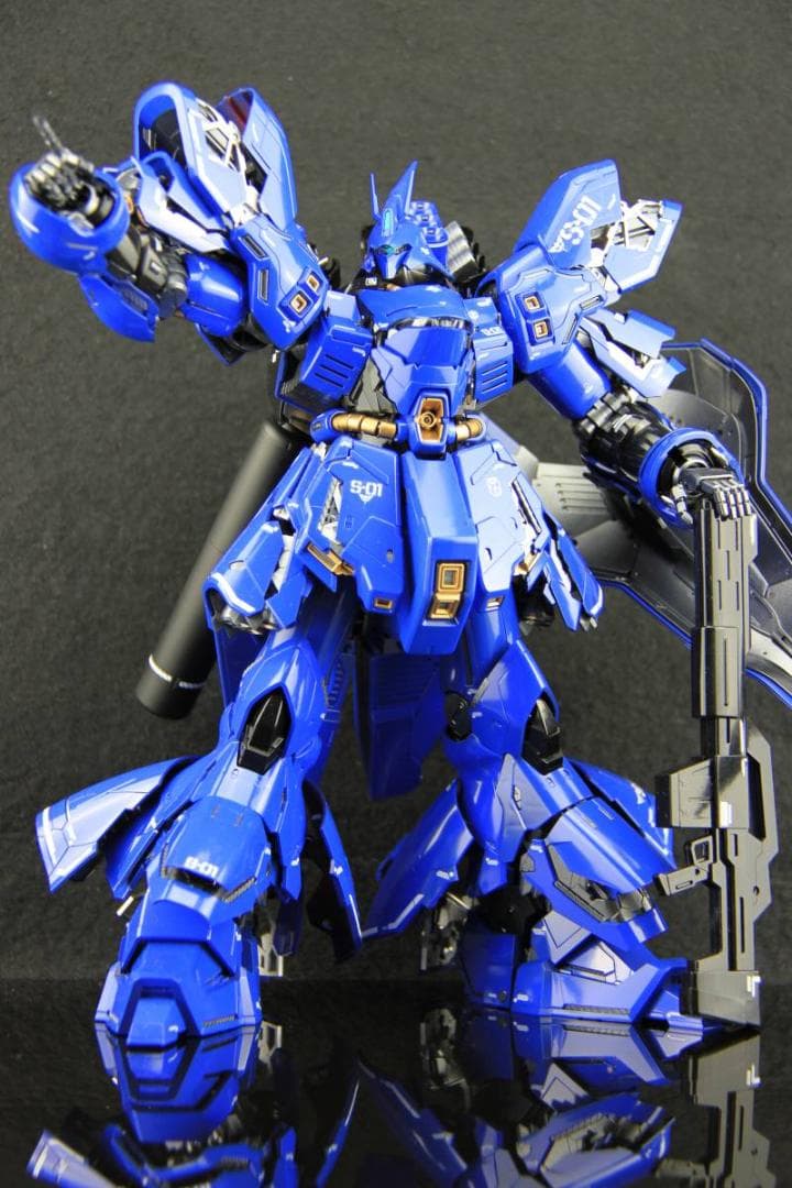 [塗装済完成品]MG 1/100MSN-04サザビーVer.Ka