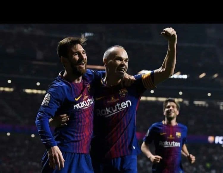 イニエスタ　サイン　ユニフォーム