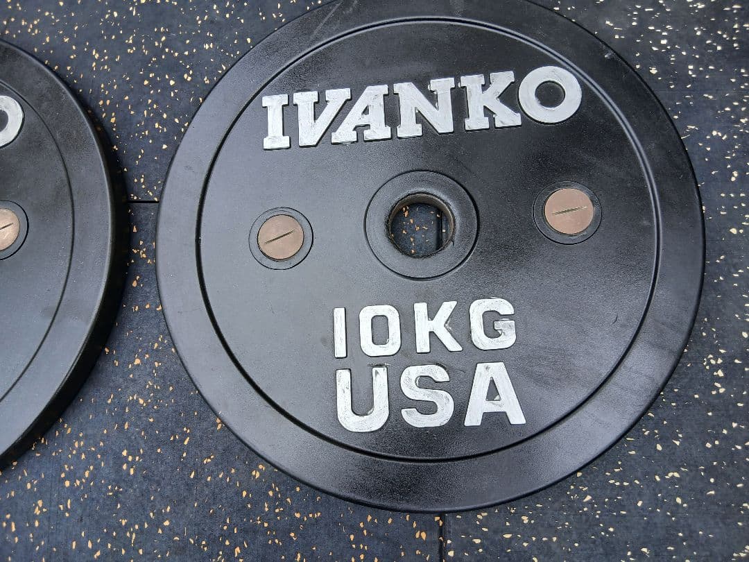 IVANKO(イヴァンコ)バー バンパープレート 10kg x 2枚　穴50mm