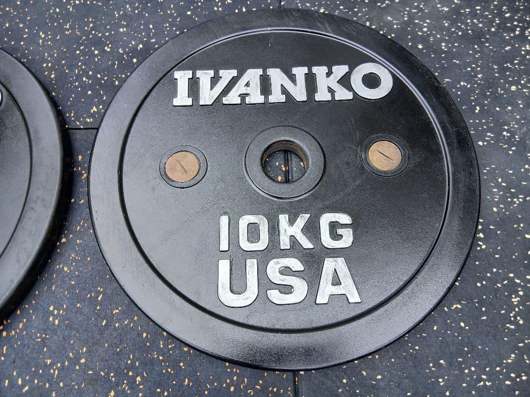 IVANKO(イヴァンコ)バー バンパープレート 10kg x 2枚　穴50mm