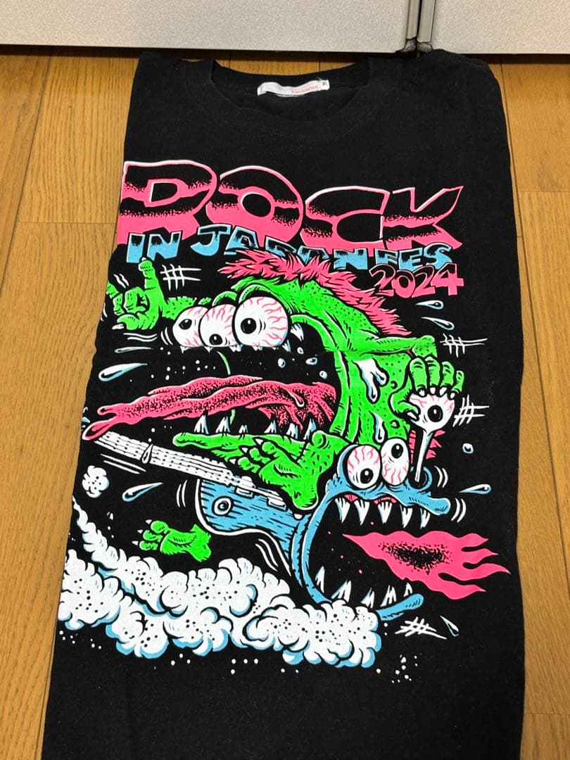 Rock in Japan タオルとストラップとTシャツvivala rock