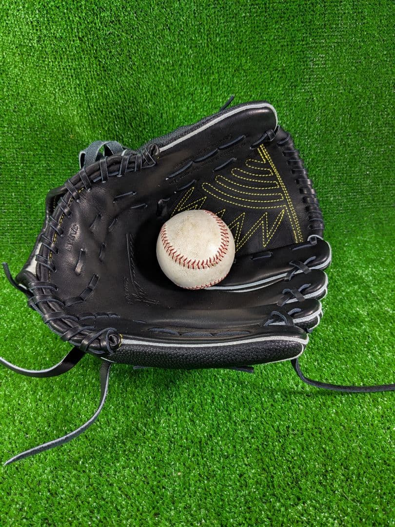 Wilson　ウイルソン　硬式用 　Wilson Staff DUAL　投手用