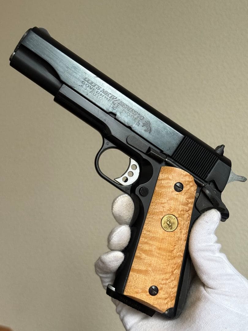 ブルーイング WA コルト M1911A1 ガバメント 木製グリップ ガスガン