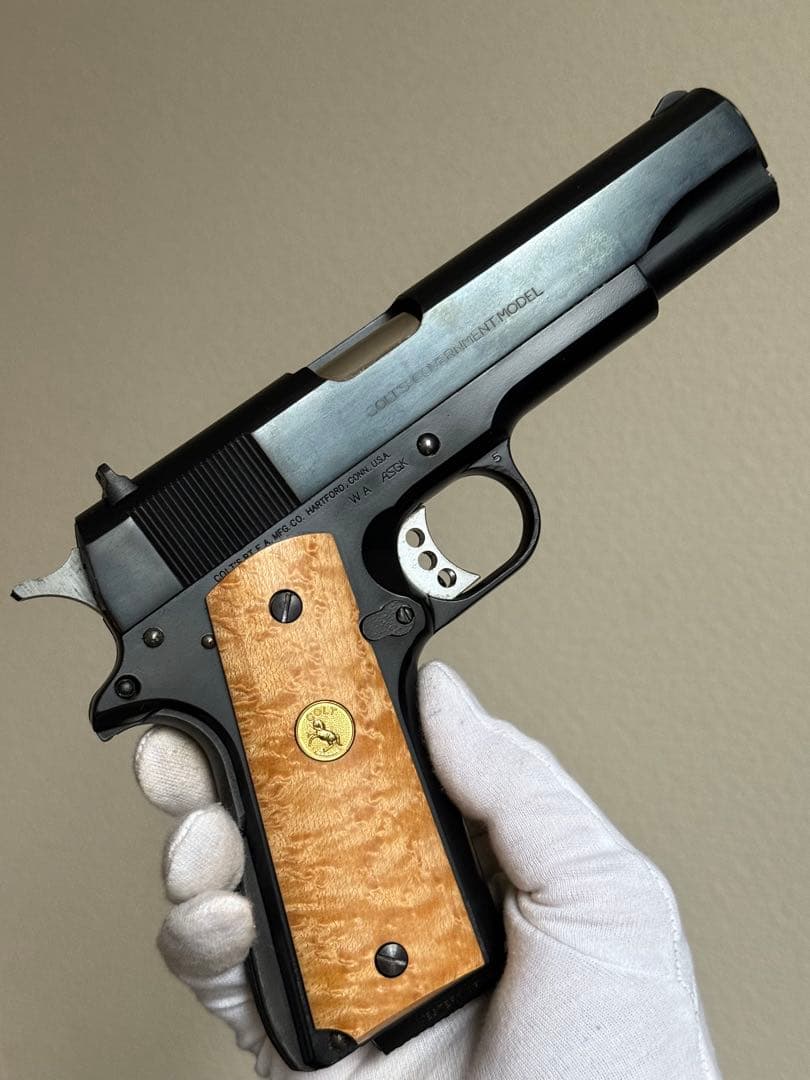 ブルーイング WA コルト M1911A1 ガバメント 木製グリップ ガスガン
