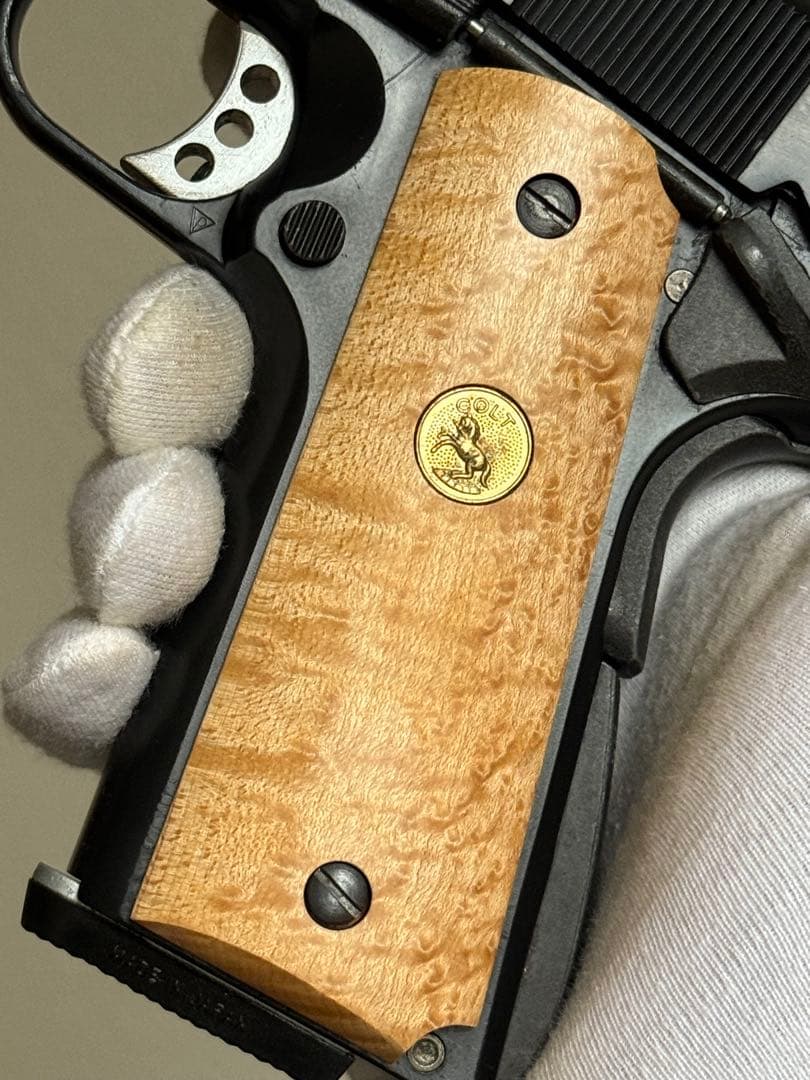 ブルーイング WA コルト M1911A1 ガバメント 木製グリップ ガスガン