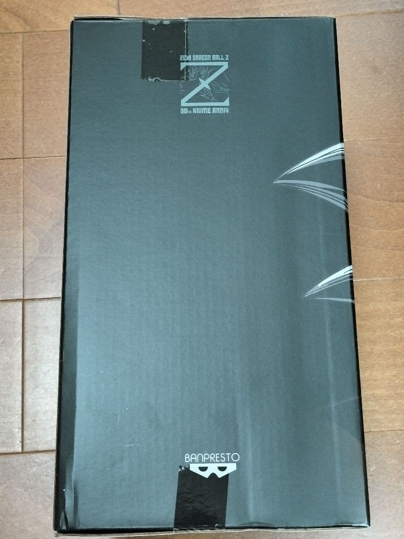 新品 ドラゴンボールZ 30周年記念 孫悟空 フィギュア Grandista