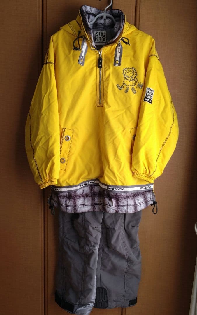 希少　フェニックス　スキーウェアセット　イエロー フード　リバーシブルベスト