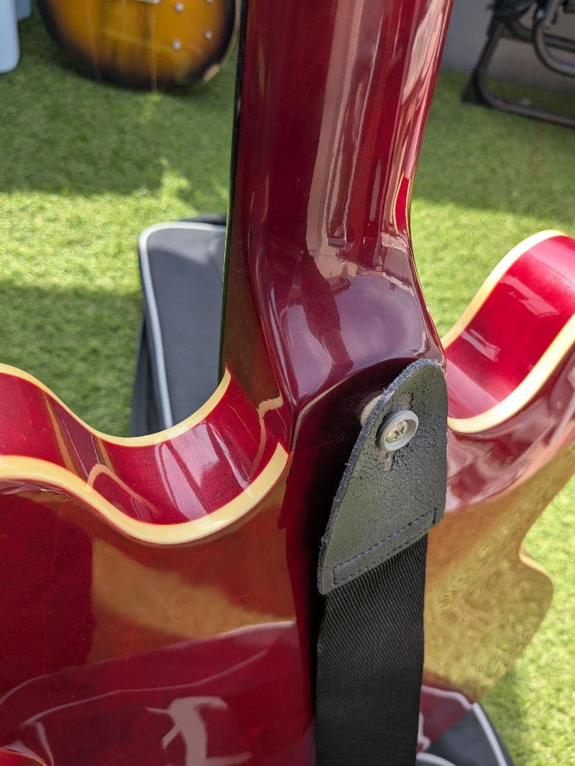 極美品 Epiphone dot CH ES-335タイプ ケース付 セミアコ