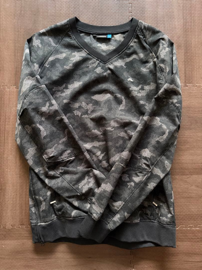 迷彩柄 Vネックセーター JLロゴ
