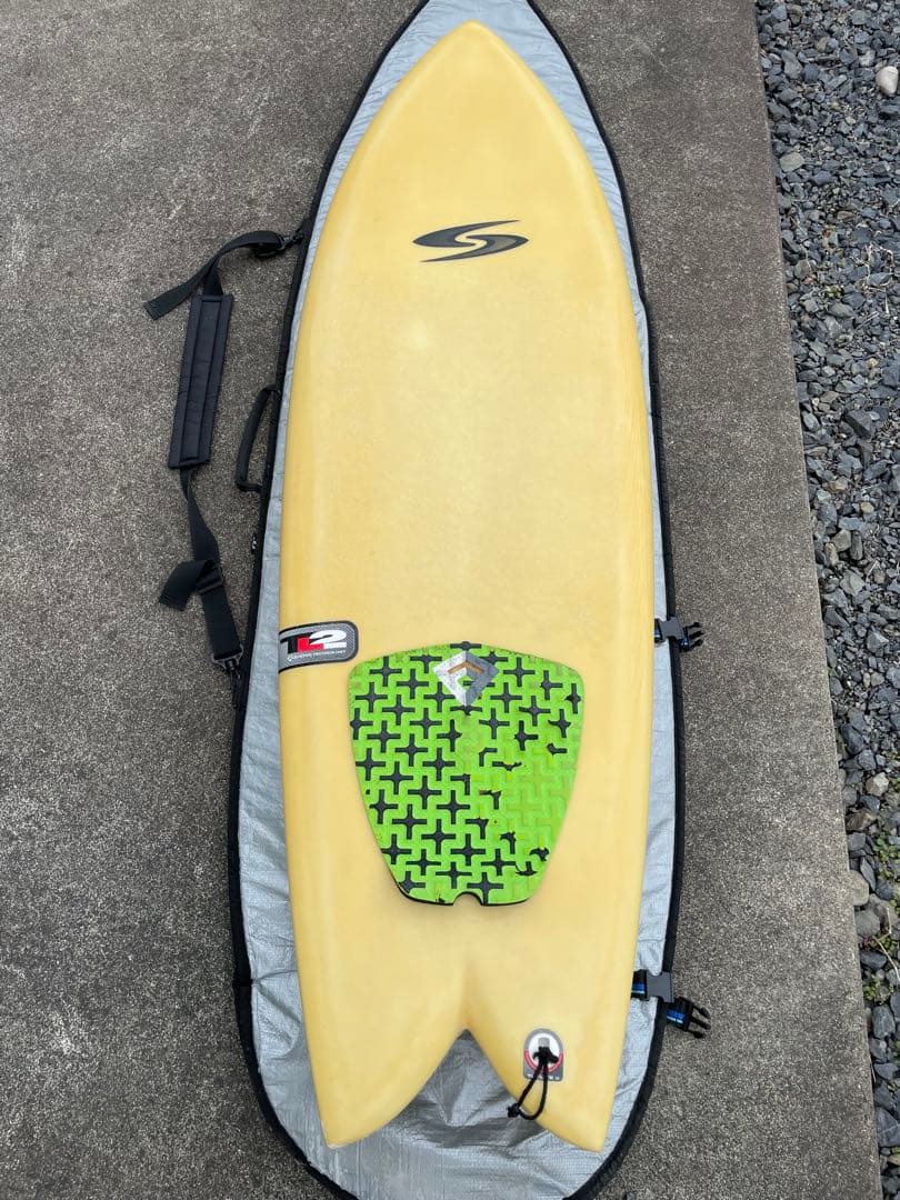 サーフボード　フィッシュ　5’8\