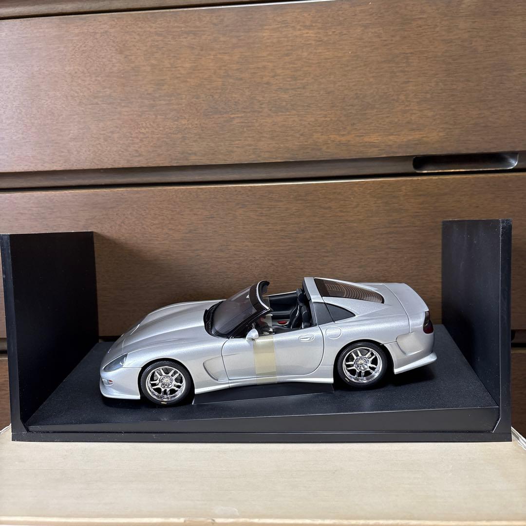 キャラウェイ C12 オートアート 1/18 ミニカー　未使用