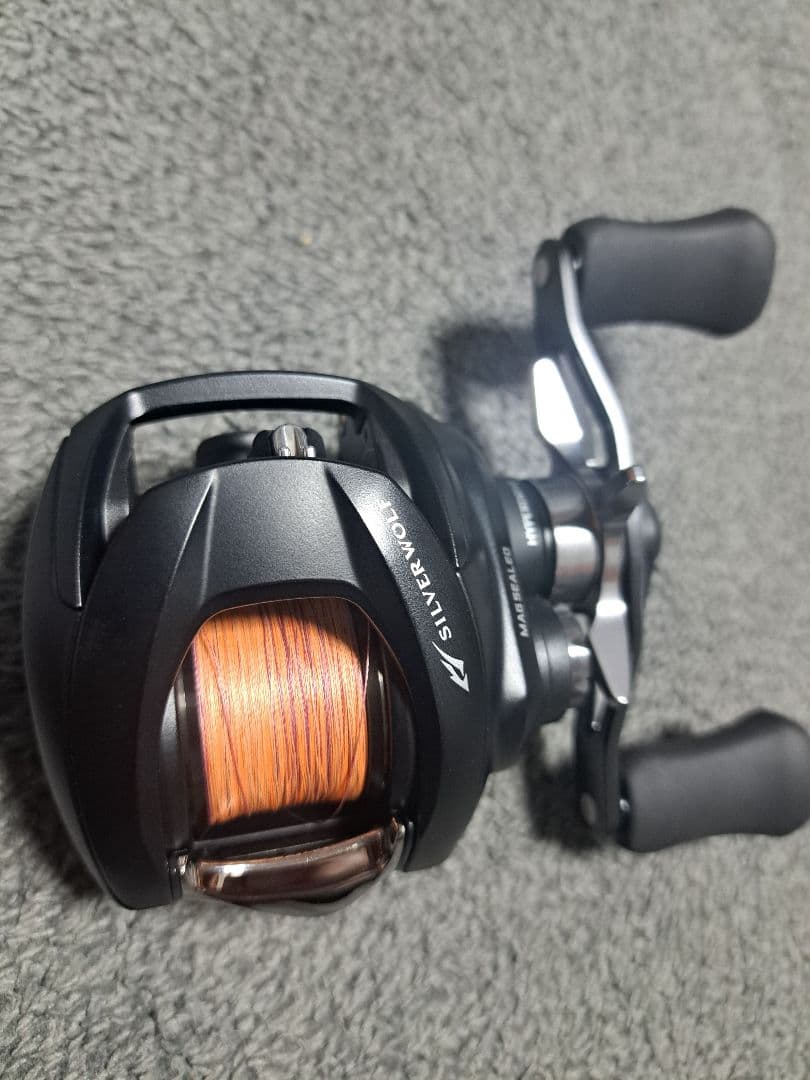 美品 シルバーウルフ 1000XH sv tw ダイワ ベイト PEスペシャル