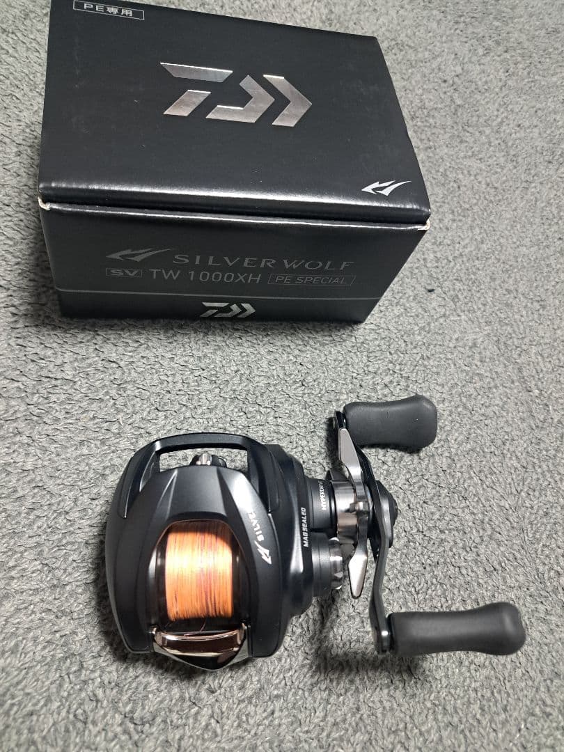 美品 シルバーウルフ 1000XH sv tw ダイワ ベイト PEスペシャル