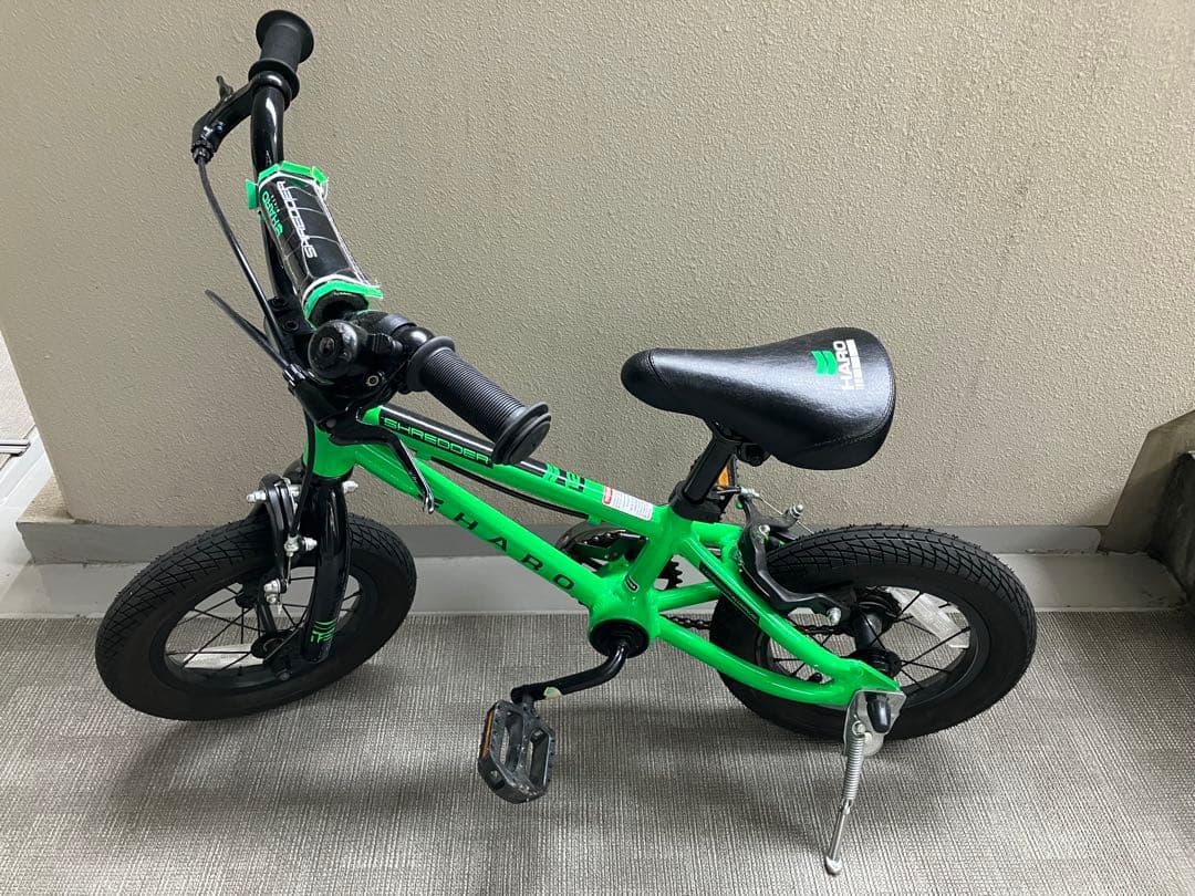 【12インチBMX】HAROBIKES SHREDDER キッズ自転車スタンド付