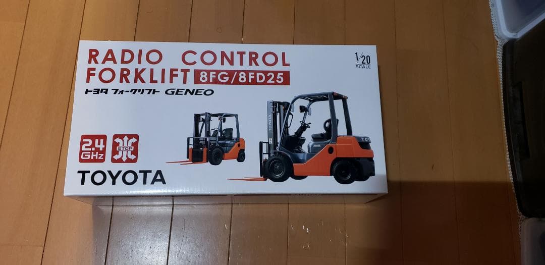 TOYOTA ラジコン フォークリフト 8FG/8FD25