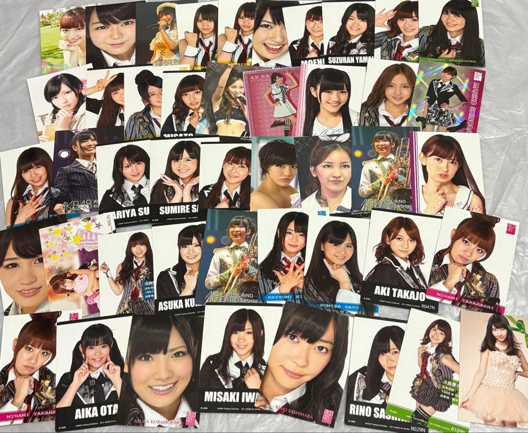 AKB48 グッズ まとめ トレカ ブロマイド SKE HKT 指原 宮脇