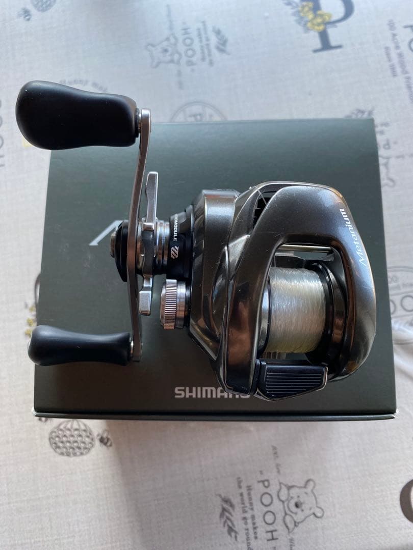 シマノ 20メタニウム 左ハンドル ノーマルギヤ