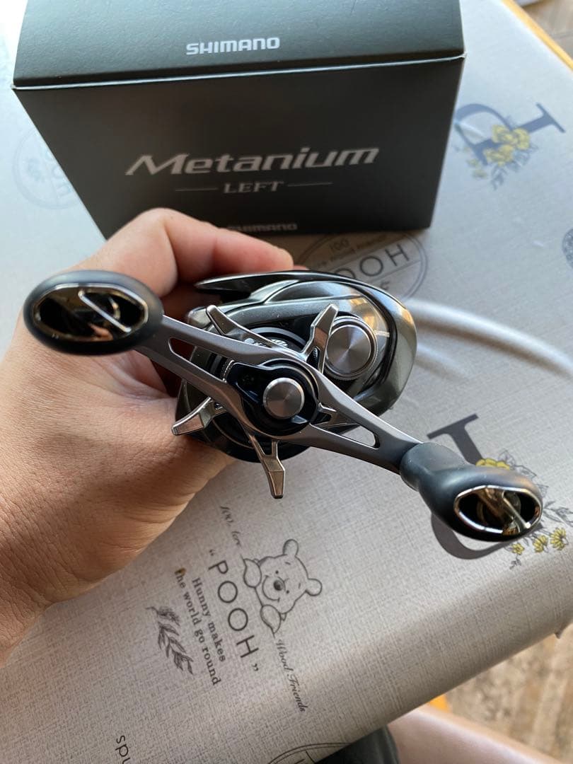 シマノ 20メタニウム 左ハンドル ノーマルギヤ