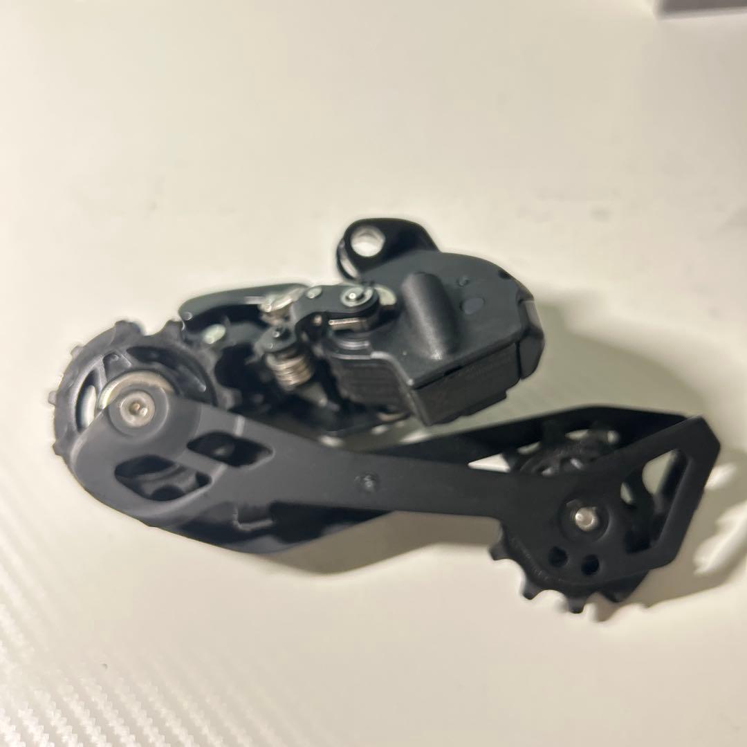 SHIMANO 105 di2（12速）