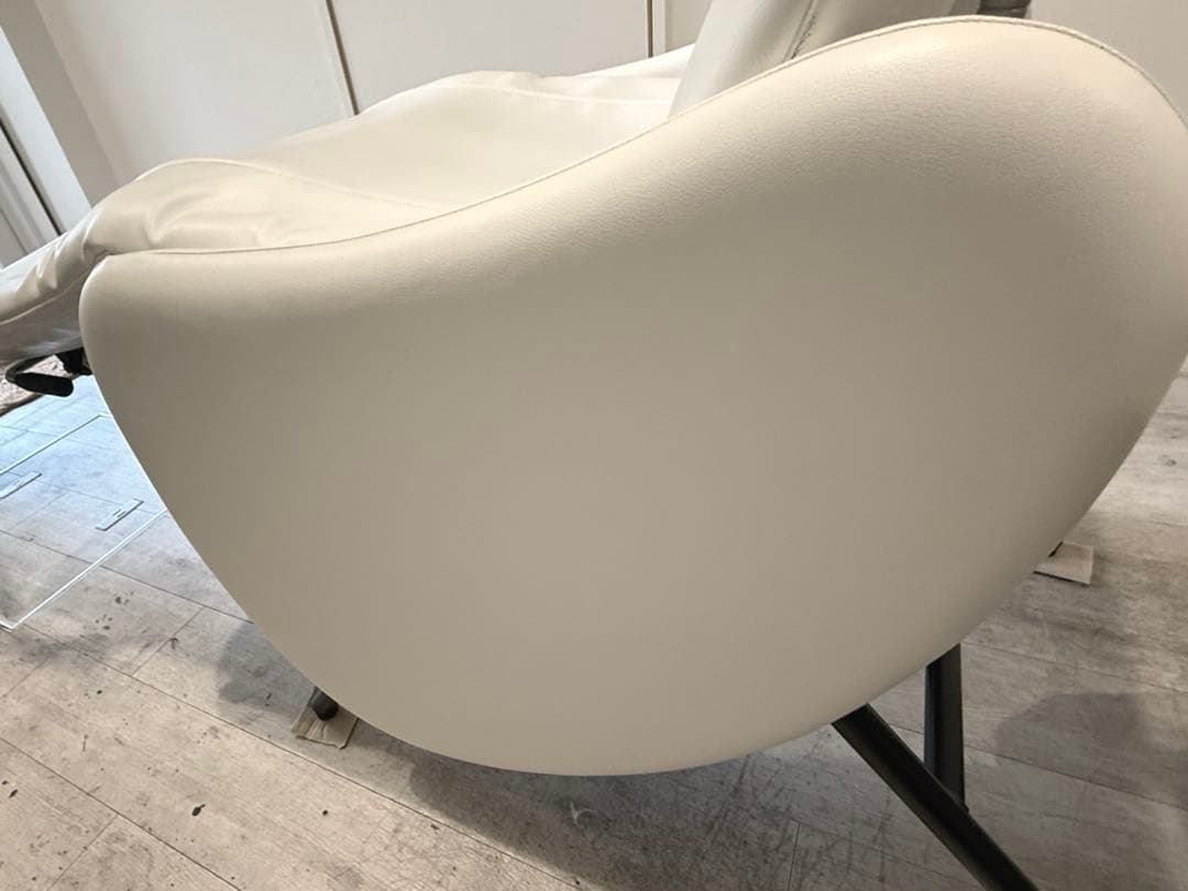 美品⭐️タカラベルモント製　アイラッシュリクライニングチェア　リーチェ　白