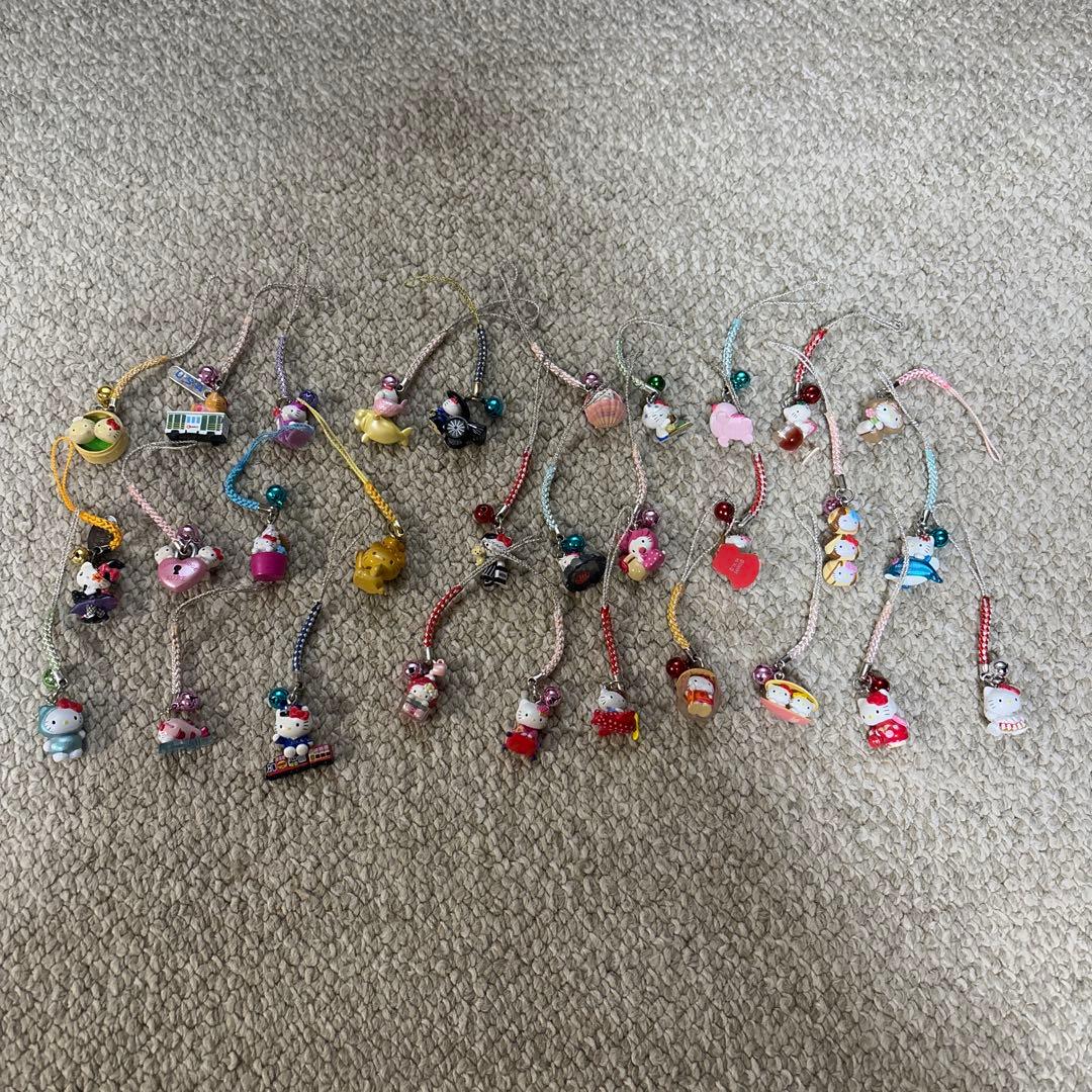 ご当地ハローキティ　根付け 30個まとめ売り