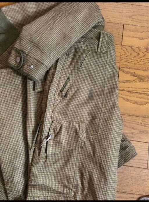 スノーボードウェア(女性用) ベージュ・カーキチェック茶系