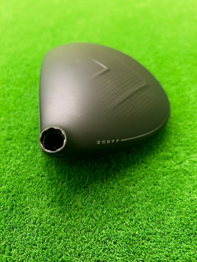 ONOFF 26KUROドライバー9.5度 ヘッドのみヘッドカバー付