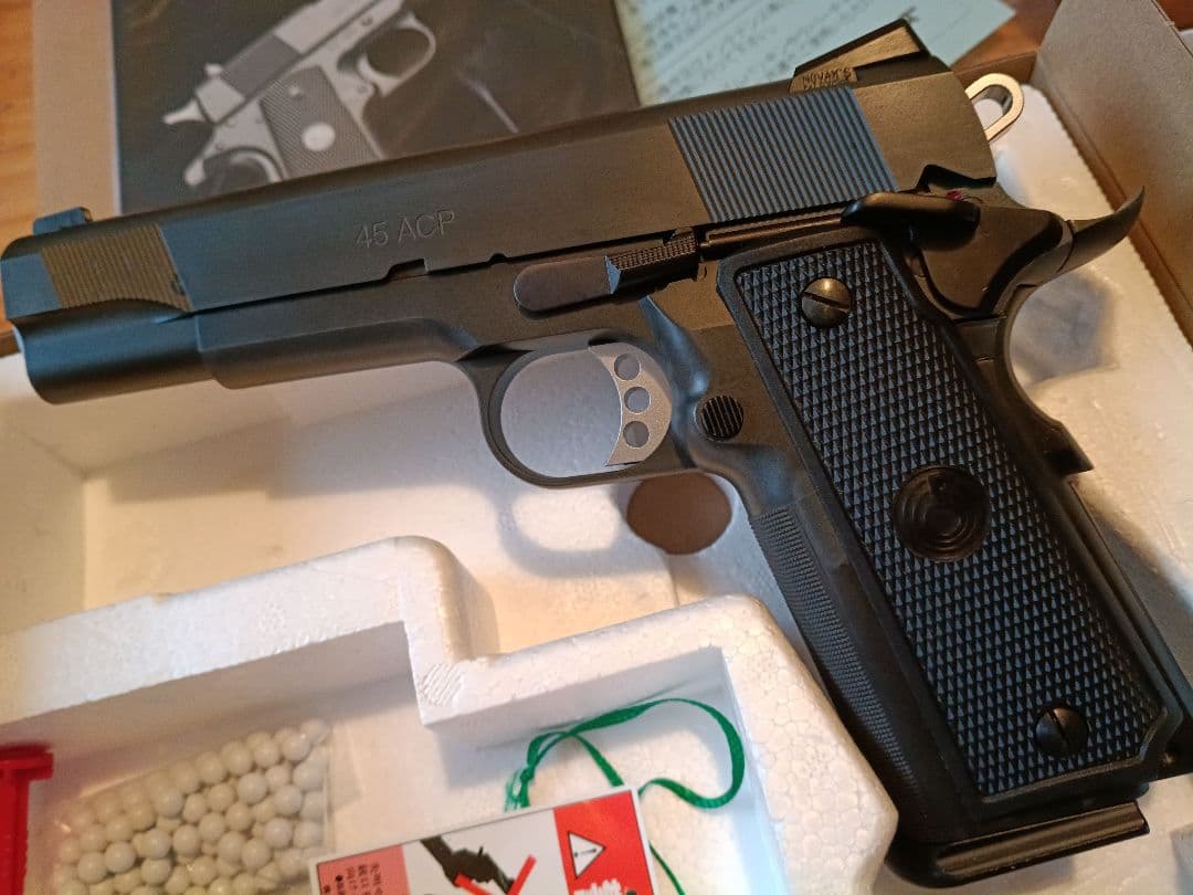 WAレスベア HRTスペシャル/ カーボンブラック