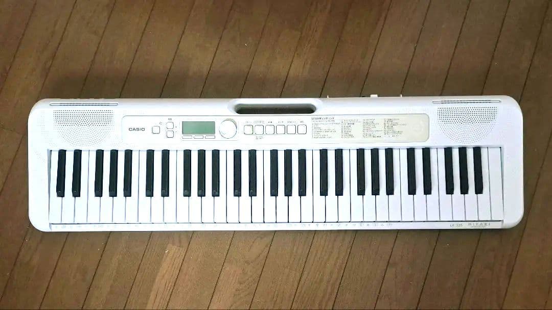 【お値下げ】CASIO 61鍵電子キーボード ホワイト