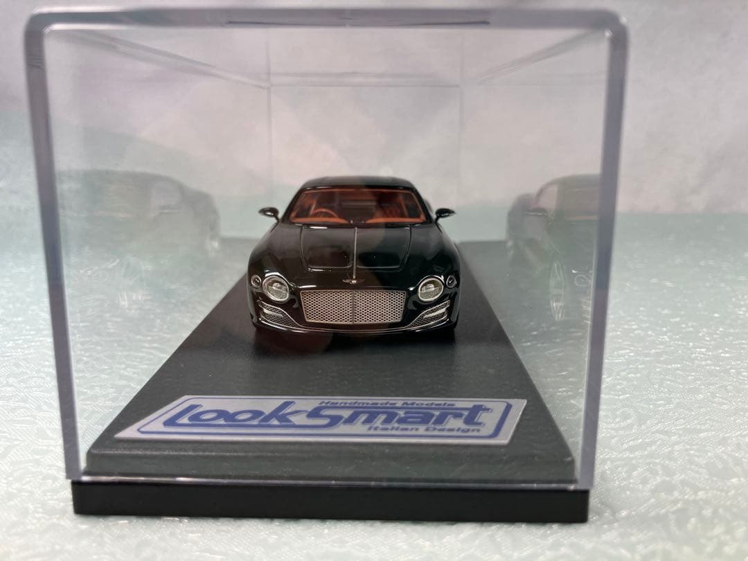 Look Smart ベントレー EXP10 スピード６コンセプト2015年