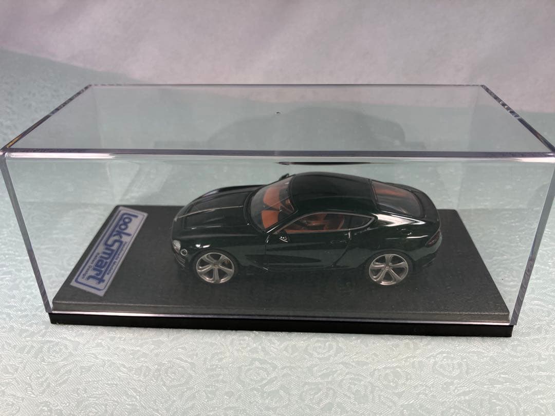 Look Smart ベントレー EXP10 スピード６コンセプト2015年