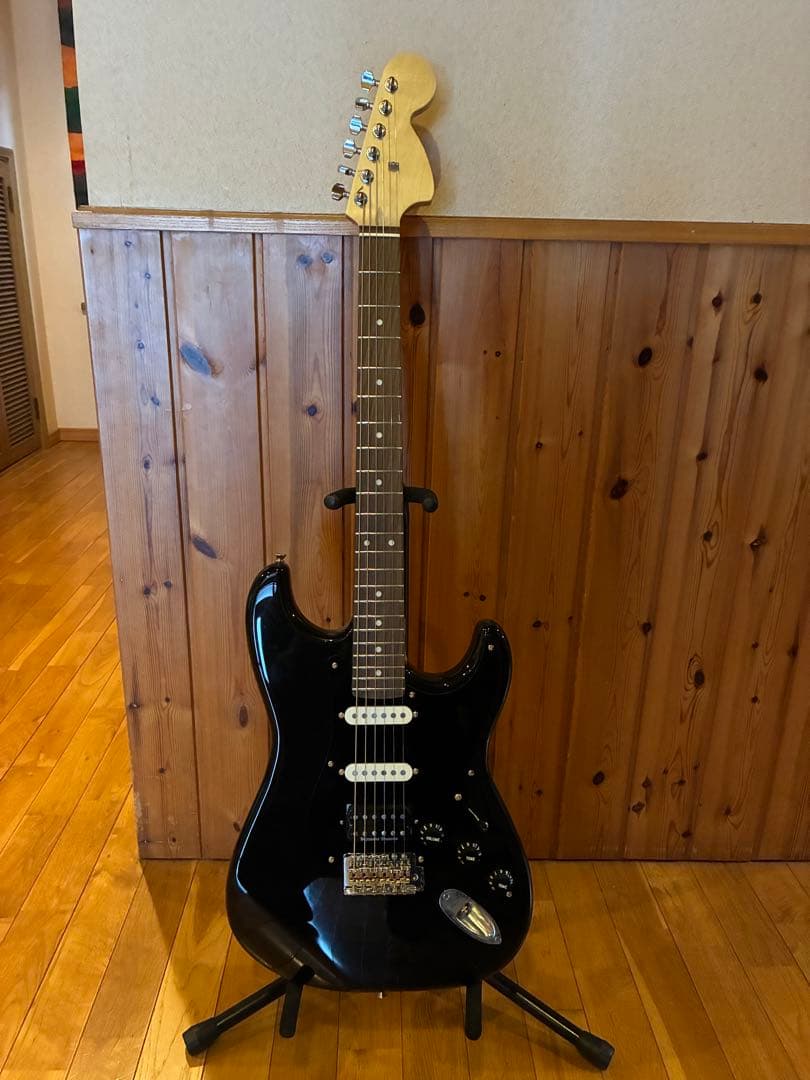 エレキギター ストラトキャスタータイプ SSH ブラック