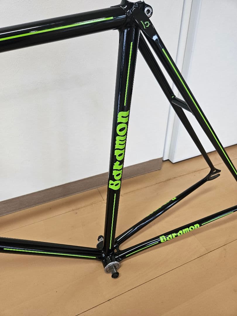 【美品】Baramon ピストフレーム 黒/緑 競輪 NJS