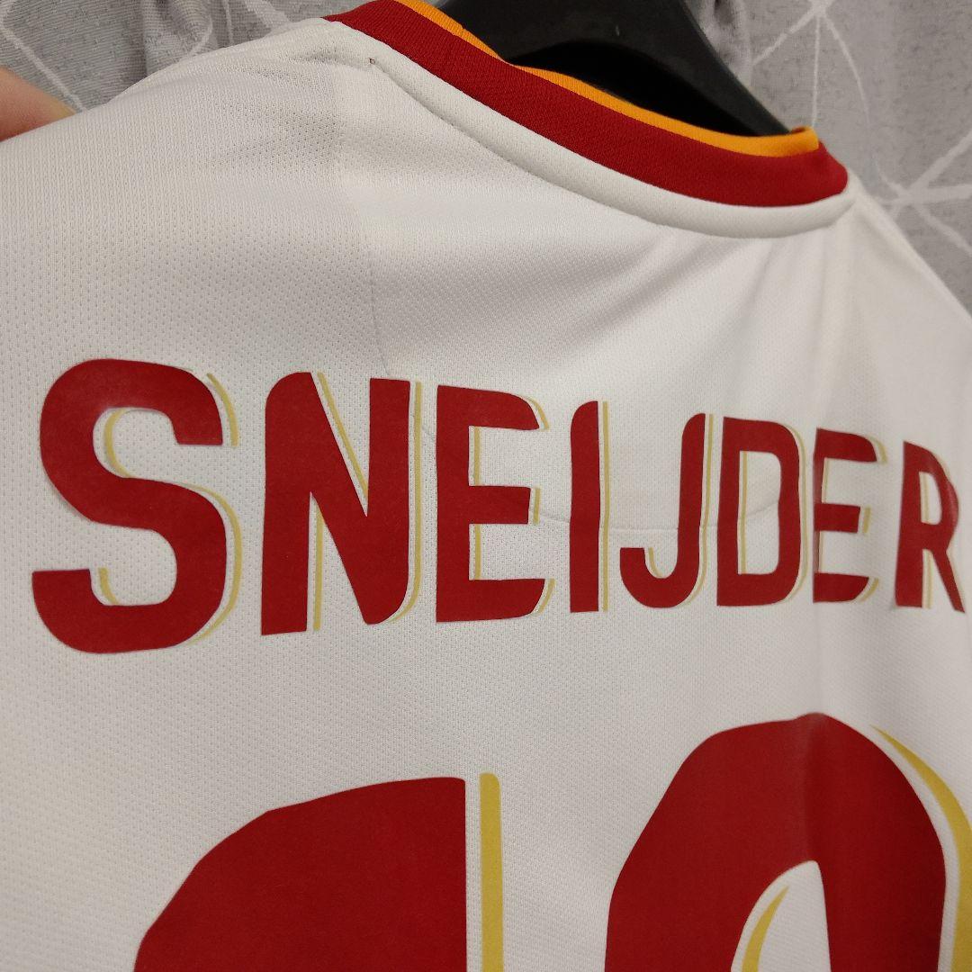 レア　オランダ代表　スナイデル　ガラタサライ