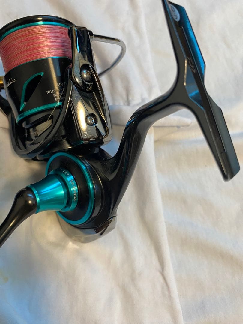 リール 21 emeraldas air lt 2500-XH