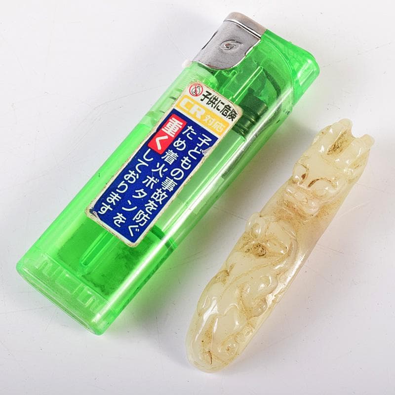 中国　玉石彫刻　神獣刻　帯鉤　筆架　C　8163E