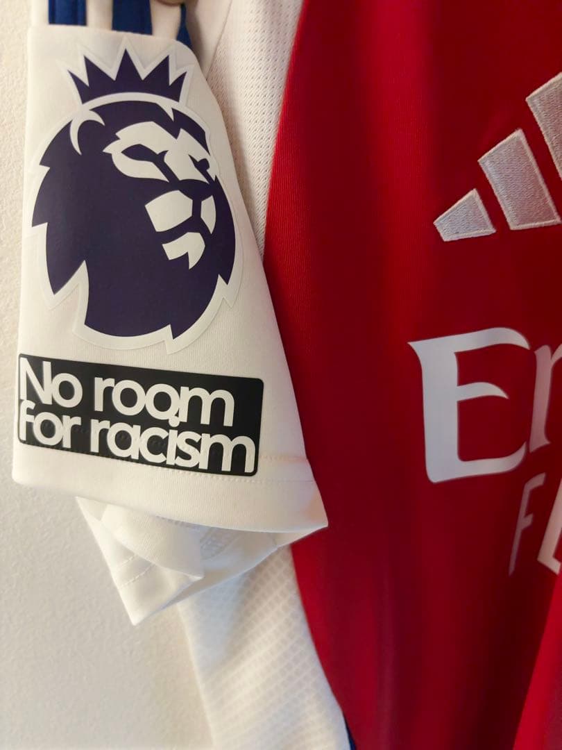 アーセナル　24-25 ホームユニフォーム 33 カラフィオーリ