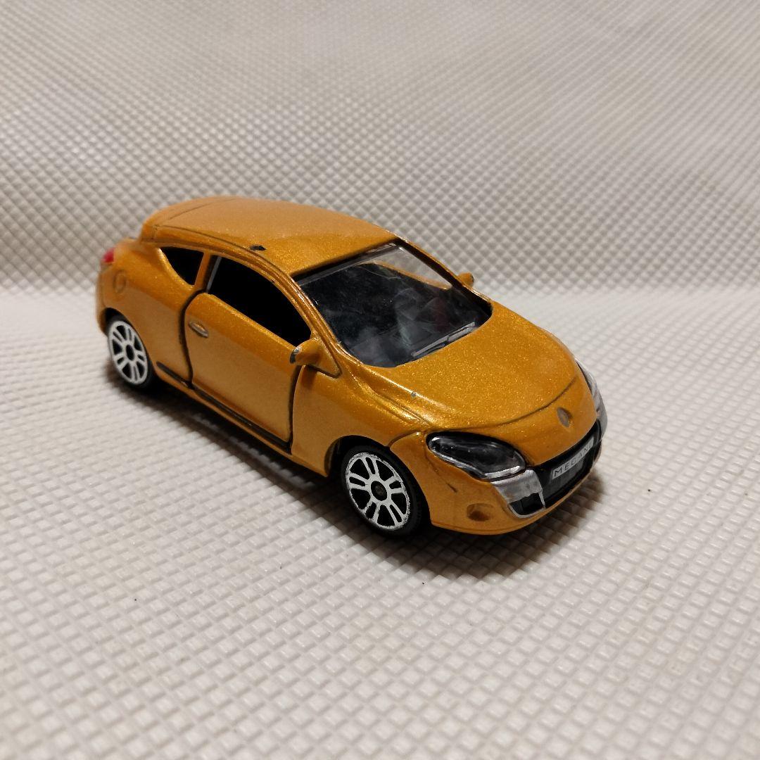 ★商談中★　3848 マジョレット ルノー メガーヌクーペ 1/64