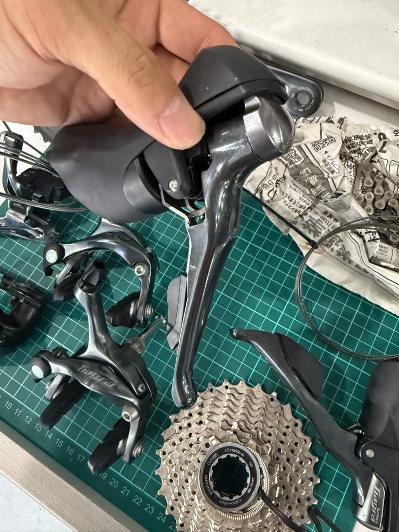 美品　SHIMANO ティアグラ R4700 リムブレーキ グループセット